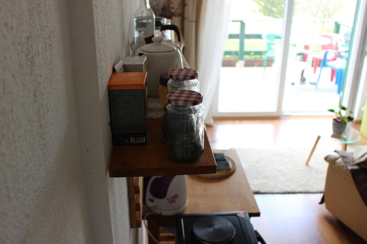 Apartment Ajda Udbina ภายนอก รูปภาพ